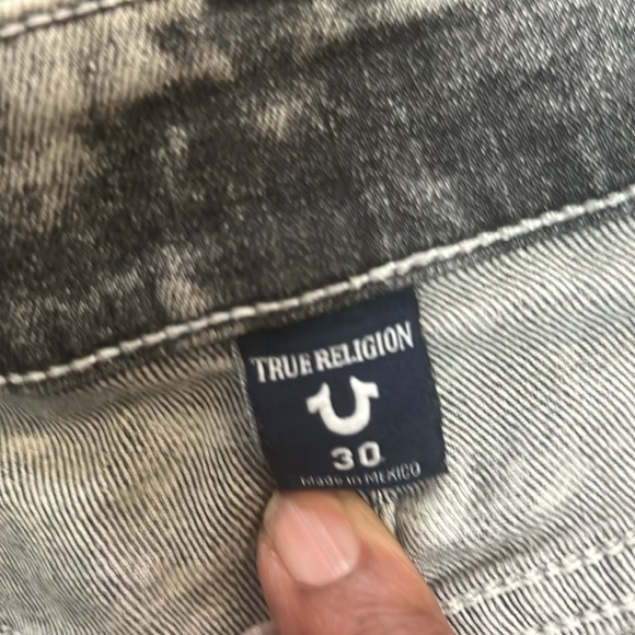 True religion men distressed jeans inseam 34.5” - Picture 7 of 13